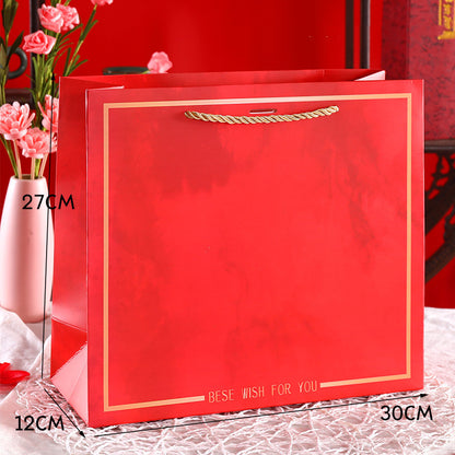 Holiday universal gift bag